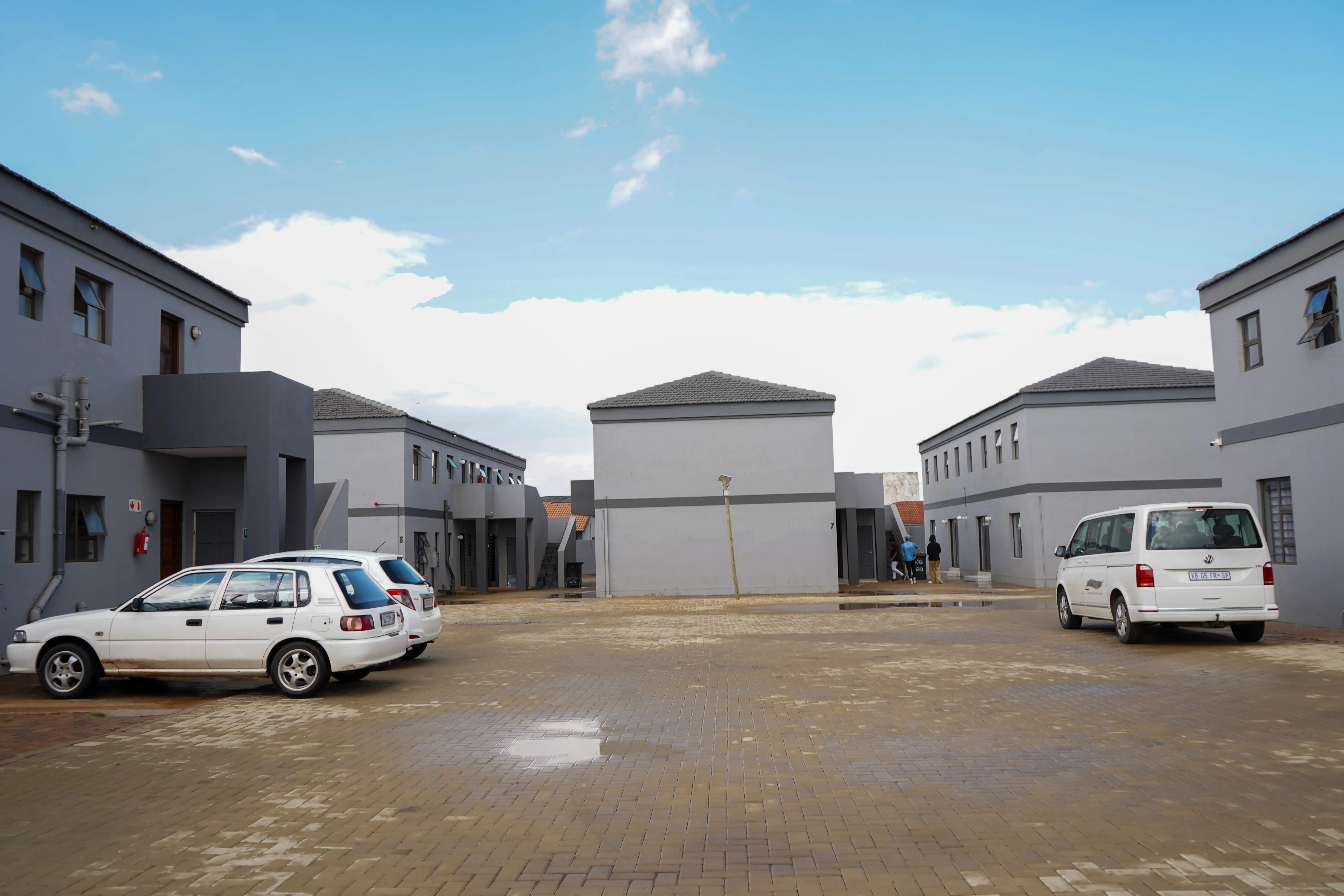 Property thumbnail 6